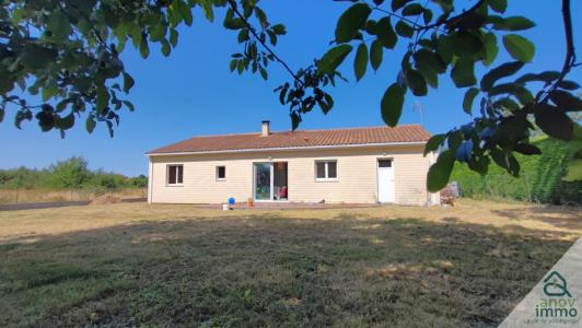 Vente Maison 4 pièces LUSSAC-LES-CHATEAUX 86320