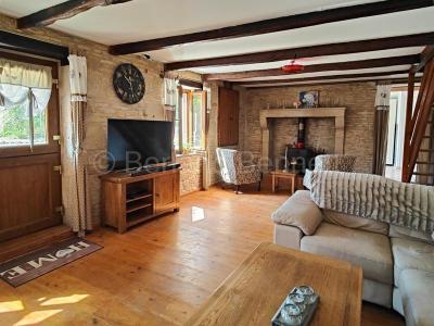 For sale House LEZAY