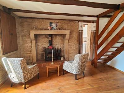 For sale House LEZAY