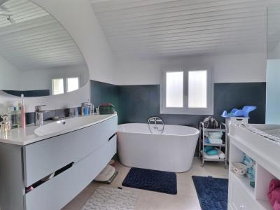 For sale House VILLEVEQUE 