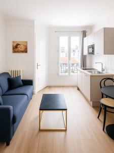 photo For sale Apartment PARIS-15EME-ARRONDISSEMENT 75
