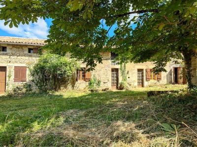 Vente Maison 8 pièces LEZAY 79120