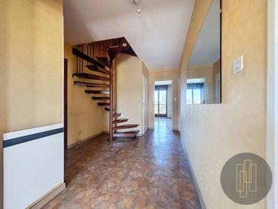 For sale Apartment VILLEFRANCHE-SUR-SAONE