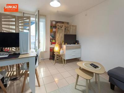 photo For rent Apartment SAINT-PIERRE 974