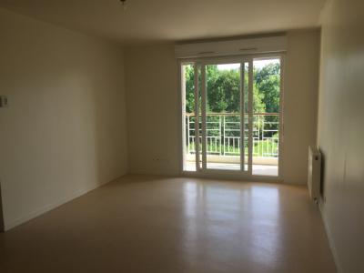 Location Appartement 3 pièces SAINT-ETIENNE-DE-MONTLUC 44360