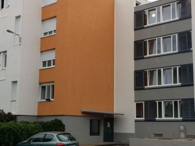Location Appartement 3 pièces CARPENTRAS 84200