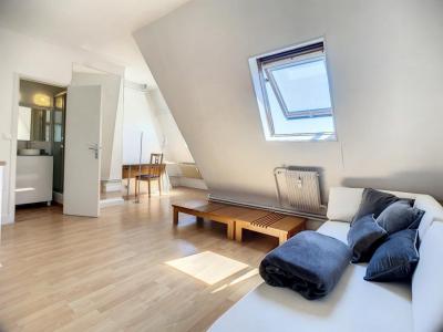 photo For rent Apartment PARIS-18EME-ARRONDISSEMENT 75