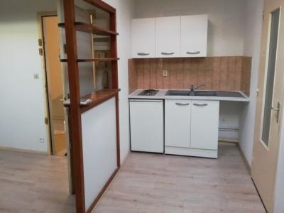 photo For rent Apartment BORDEAUX 33