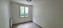 Louer Appartement Saint-pierre-du-perray 1240 euros