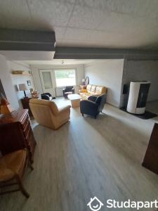 photo For rent Apartment EPERVANS 71