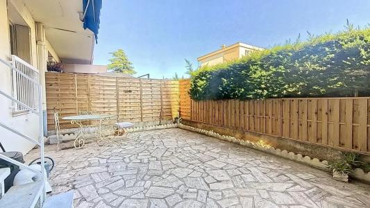 Vente Appartement 5 pièces SAINT-LAURENT-DU-VAR 06700