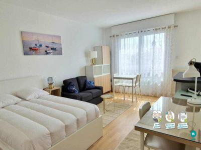 photo For rent Apartment PARIS-15EME-ARRONDISSEMENT 75
