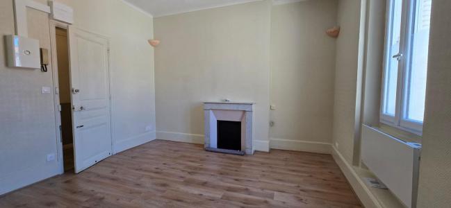 photo For rent Apartment SOISSONS 02