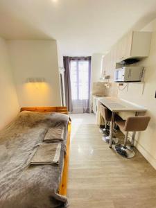 Location Appartement PARIS-15EME-ARRONDISSEMENT 75015