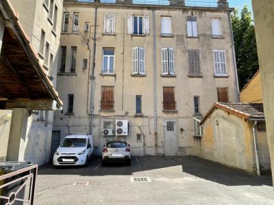 photo For rent Parking AVIGNON 84