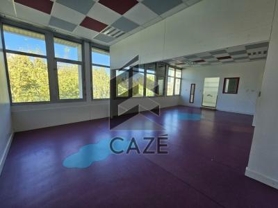 photo For rent Box office BORDEAUX 33