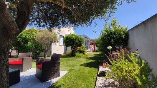 For sale House LONDE-LES-MAURES  83