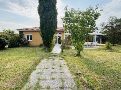 Location Maison 6 pièces SAINT-JULIEN-EN-BORN 40170