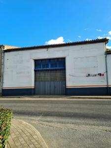 Location Bureau LIMOUX 11300