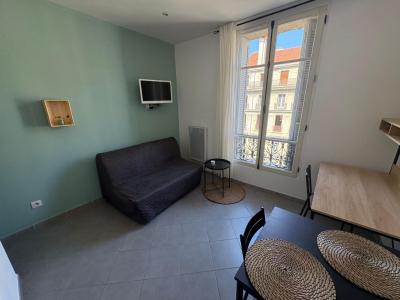 photo For rent Apartment MARSEILLE-2EME-ARRONDISSEMENT 13