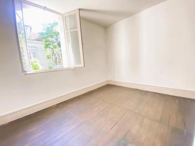 Vente Appartement 4 pièces VICHY 03200