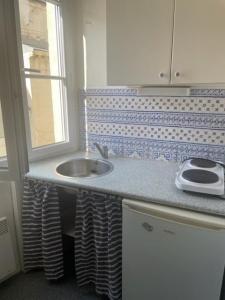photo For rent Apartment BORDEAUX 33