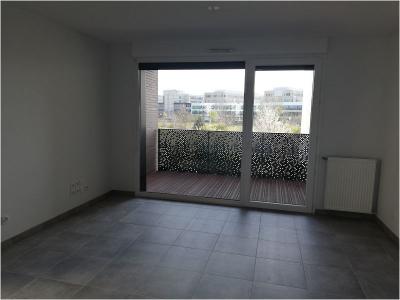 Location Appartement 3 pièces BEAUZELLE 31700