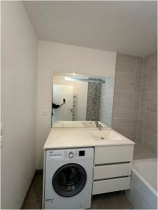 For rent Apartment FROUZINS 