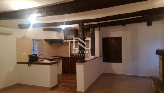 Location Appartement TOURRETTES 
