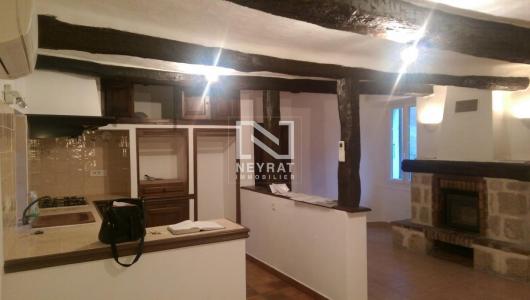 Location Appartement TOURRETTES 