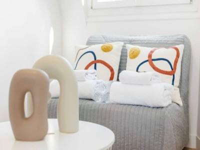 photo For rent Apartment PARIS-17EME-ARRONDISSEMENT 75