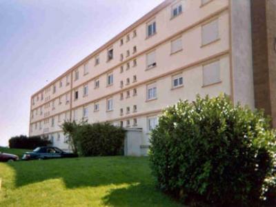 photo For rent Apartment JOIGNY 89