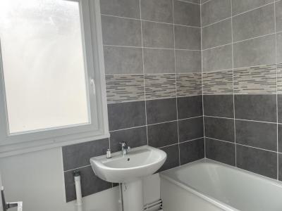 Location Appartement 3 pièces CHARLEVILLE-MEZIERES 08000