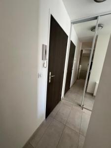 Location Appartement 3 pièces PARIS-15EME-ARRONDISSEMENT 75015
