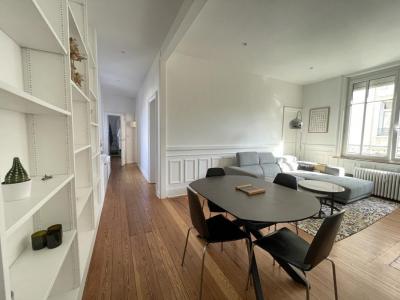 photo For rent Apartment MADELEINE 59