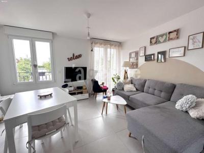 For sale Apartment CLAYE-SOUILLY 