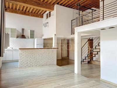 photo For rent Apartment LYON-1ER-ARRONDISSEMENT 69
