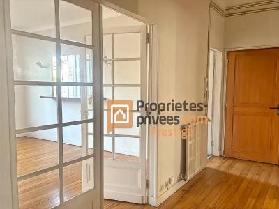 Vente Appartement 4 pièces BORDEAUX 33000