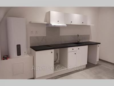 Location Maison NISSAN-LEZ-ENSERUNE 