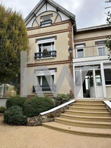 Vente Maison 7 pièces BEZANNES 51430
