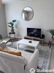 Location Appartement 2 pièces PARIS-11EME-ARRONDISSEMENT 75011