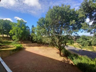 For rent Apartment MARCIGNY 