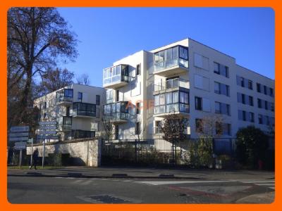photo For rent Apartment LOUVRES 95