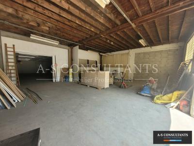 photo For sale Commerce MOTTIER 38