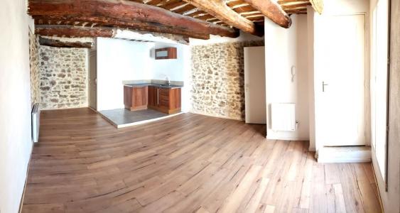 Location Appartement POURCIEUX  83