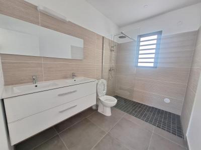 For rent House SAINT-PIERRE 