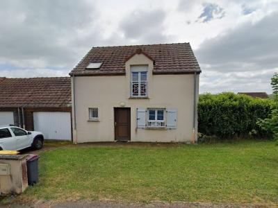 photo For rent House ESCAMPS 89