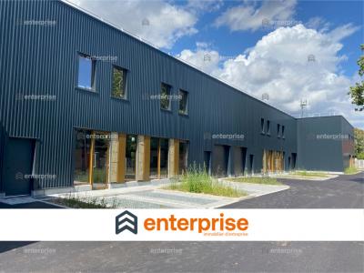 photo For rent Commerce SECLIN 59