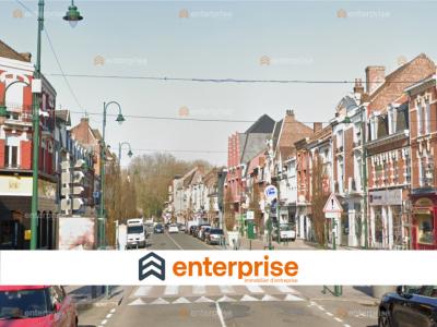 Location Local commercial LENS  62