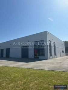 Location Commerce SAINT-FELIX  74